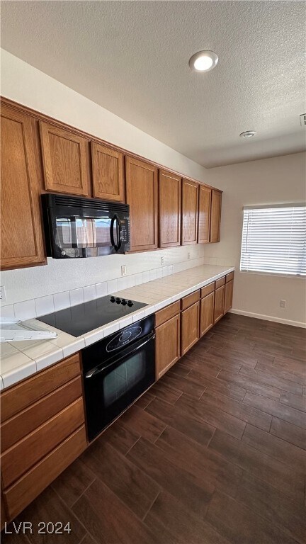 Building Photo - 5819 Badlands Ln