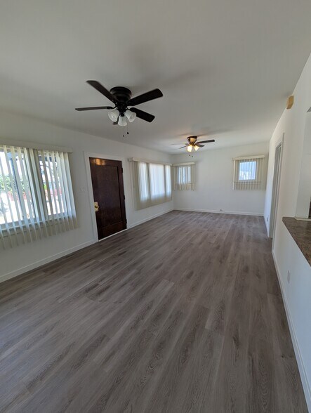 Building Photo - 4119 3rd Ave