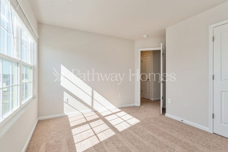 Building Photo - 2041 Transatlantic Ave