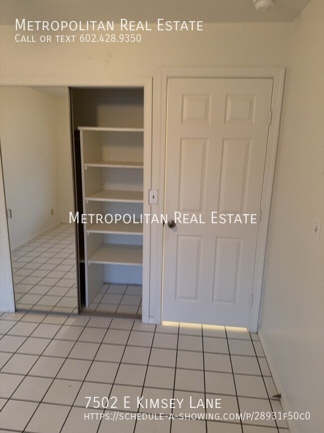Building Photo - 7502 E Kimsey Ln