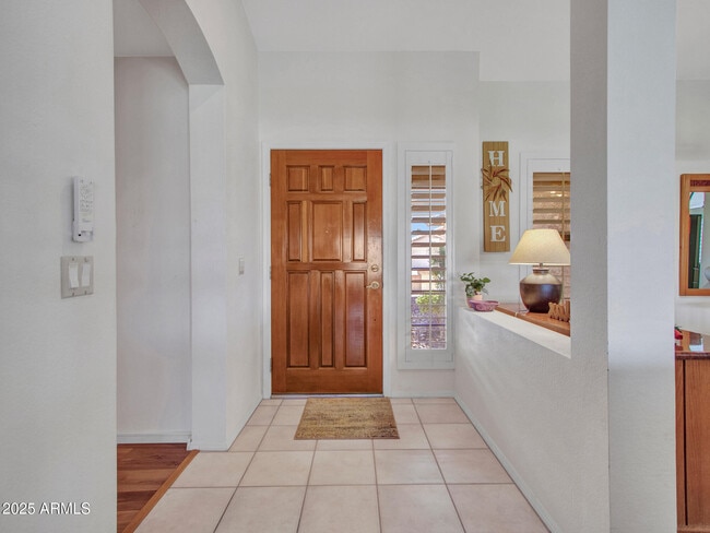 Building Photo - 9343 W Escuda Dr