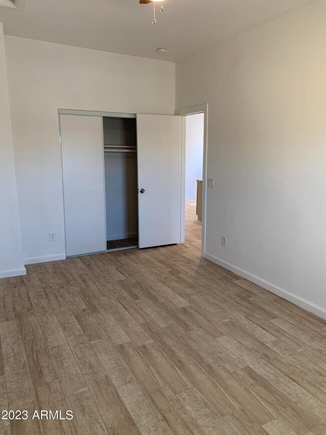 Building Photo - 1759 W Hadley St