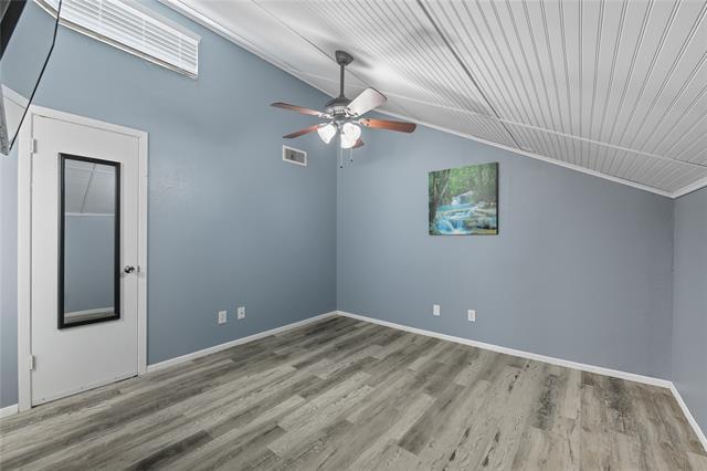 Building Photo - 644 Harbor Dr