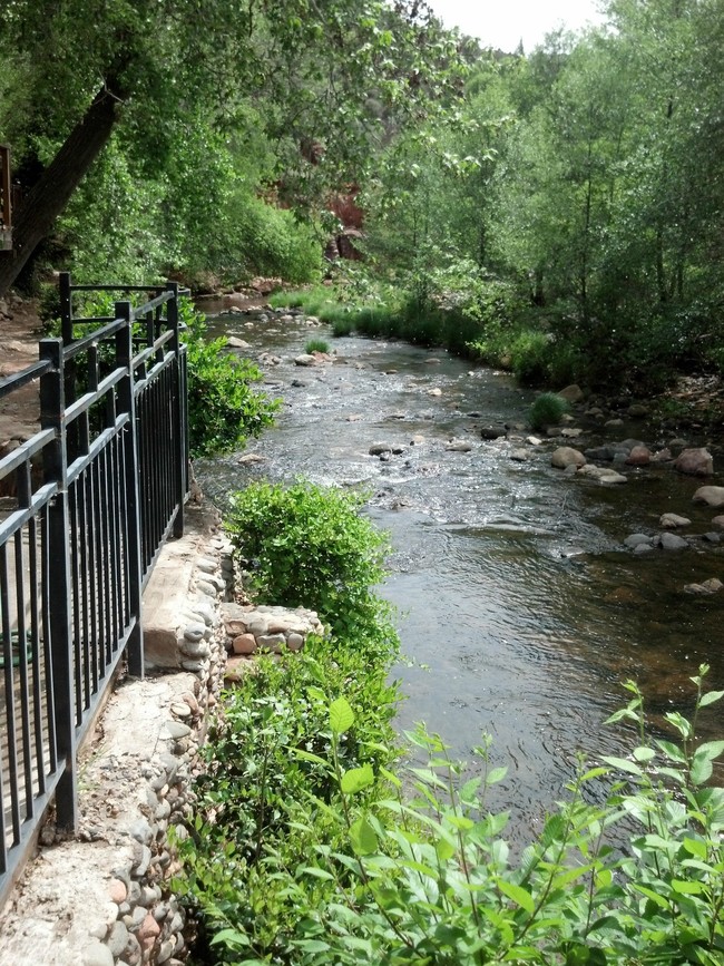 Building Photo - Oak Creek Mobilodge