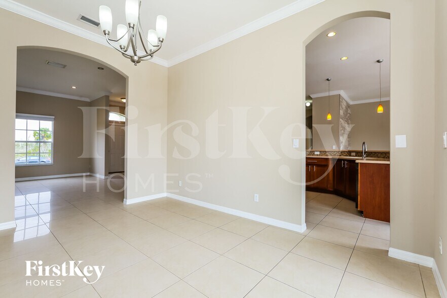 Building Photo - 2611 20th St W