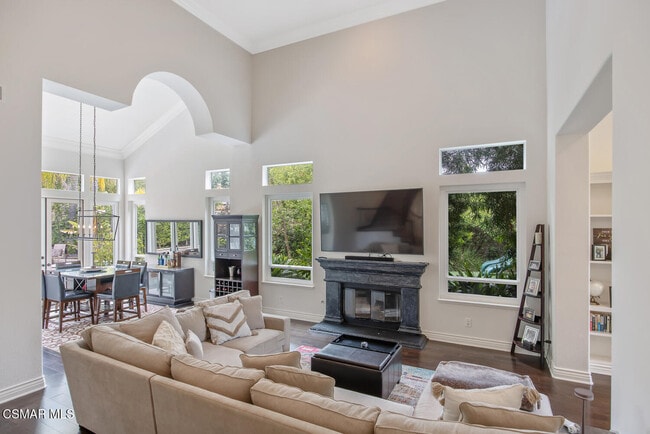 Building Photo - 2521 Sandycreek Dr
