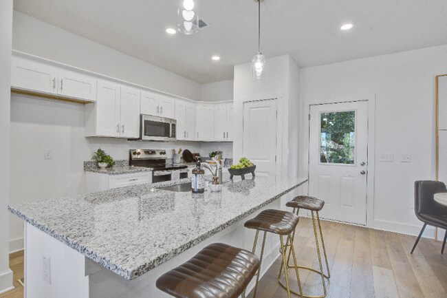 Building Photo - 2161 W Jimtown Dr