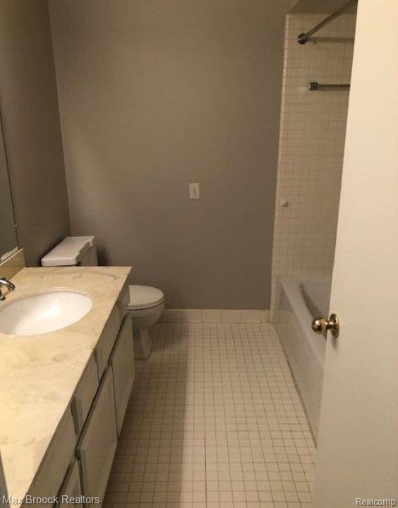 Building Photo - 16255 W Nine Mile Rd