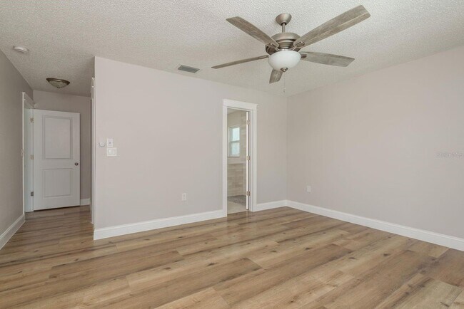 Building Photo - 4246 Marine Pkwy