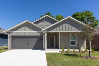 Building Photo - 4437 Braddon Dr