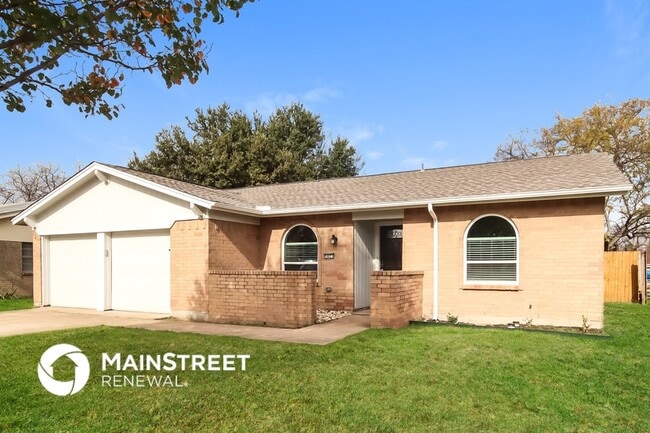 Building Photo - 5621 Macdougall Dr