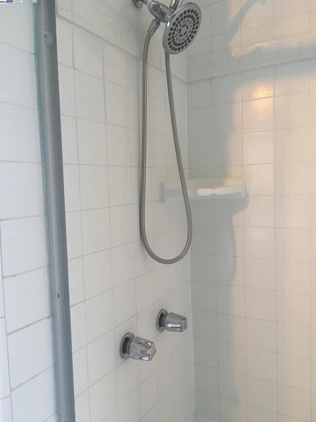 Building Photo - 500 Fortuna Ave