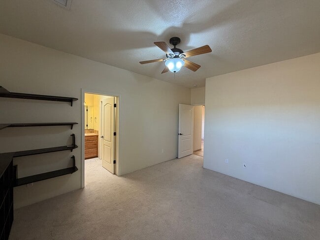 Building Photo - 4 Bedroom Single Story Custom Home Available In Rio Rancho Near Unser Blvd SE & Westside Blvd SE!