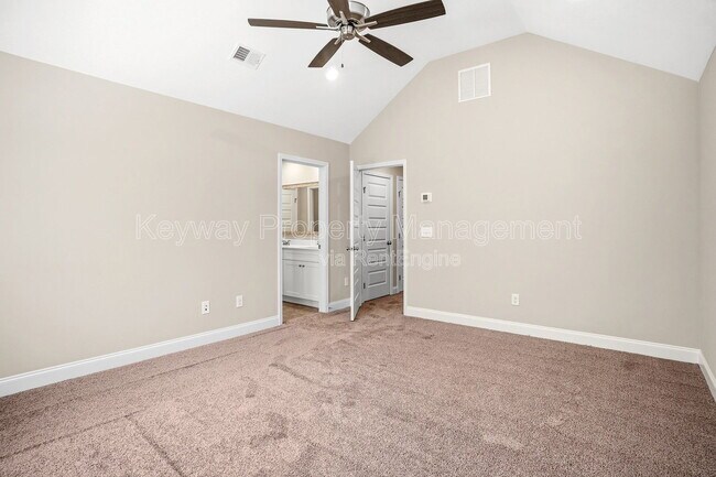 Building Photo - 3133 Venetian Dr