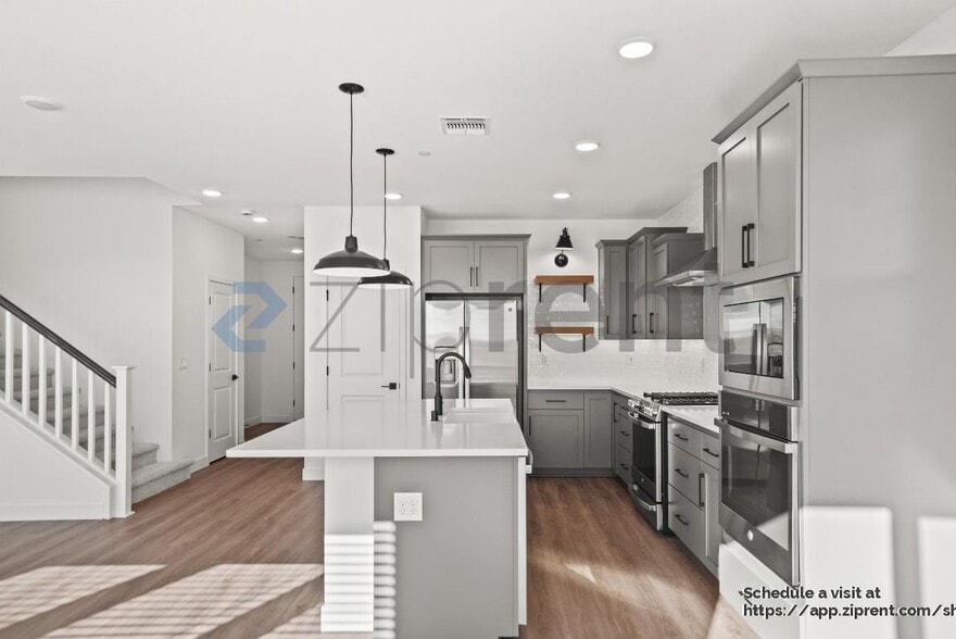 Building Photo - 412 Gold Coast Rd