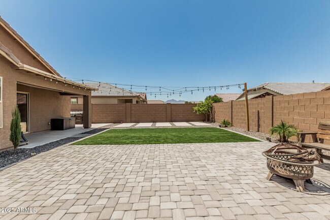 Building Photo - 4028 S 95th Ln
