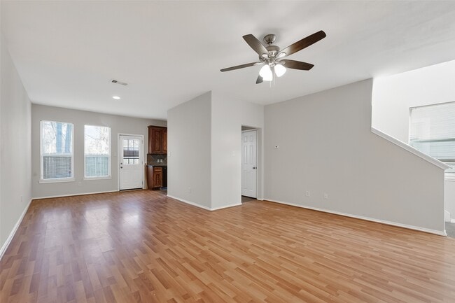 Building Photo - 16526 Pentonshire Ln