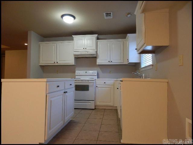 Building Photo - 521 Wisteria Dr