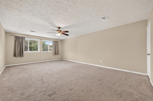 Building Photo - 1514 Coyote Hills Ln