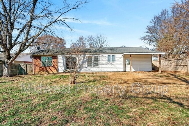 Building Photo - 3644 Vago Ln