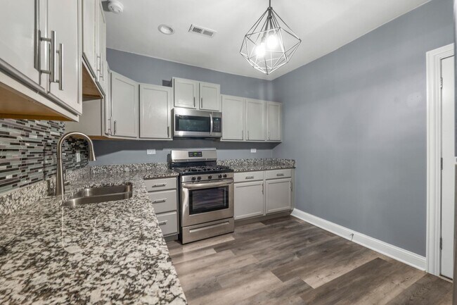 Building Photo - 7823 S Morgan St