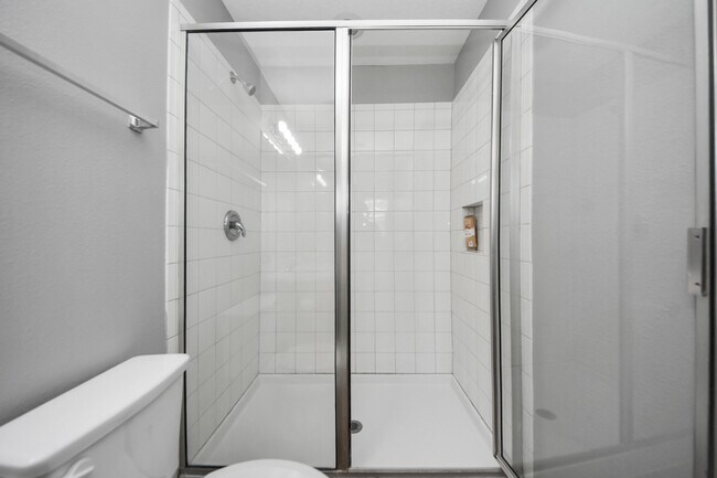 Building Photo - 1324 S Johnson St