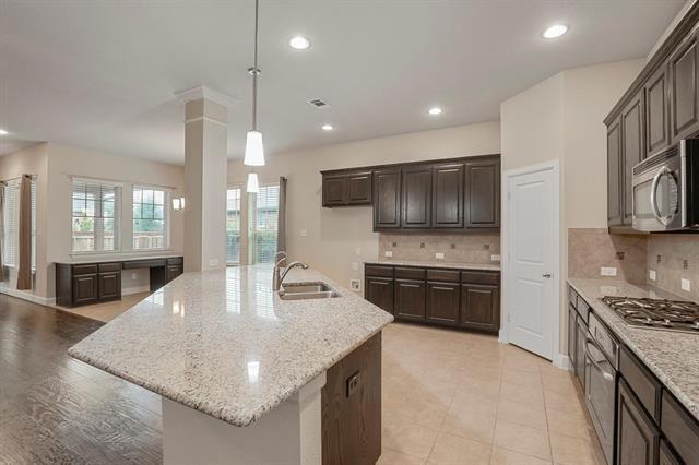 Building Photo - 3816 Plum Vista Pl