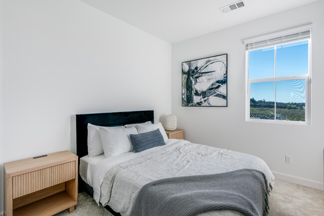 Building Photo - 414 Caliper Wy