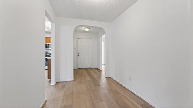 Building Photo - 9747 Gulfstream