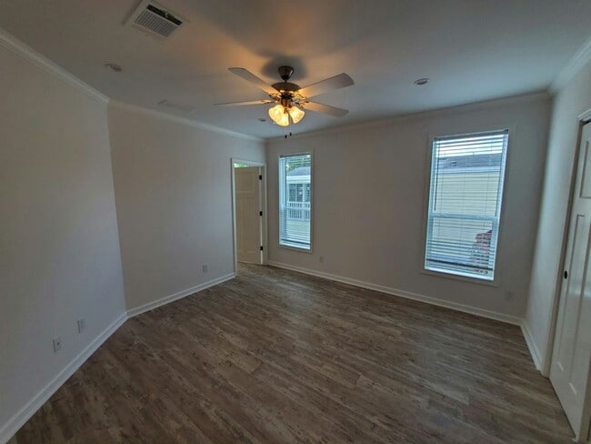 Building Photo - 6703 NW 30th St