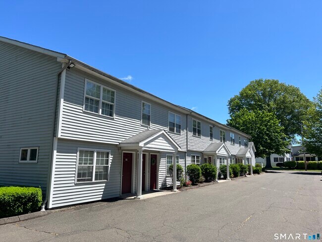 Building Photo - 57 Chapel St