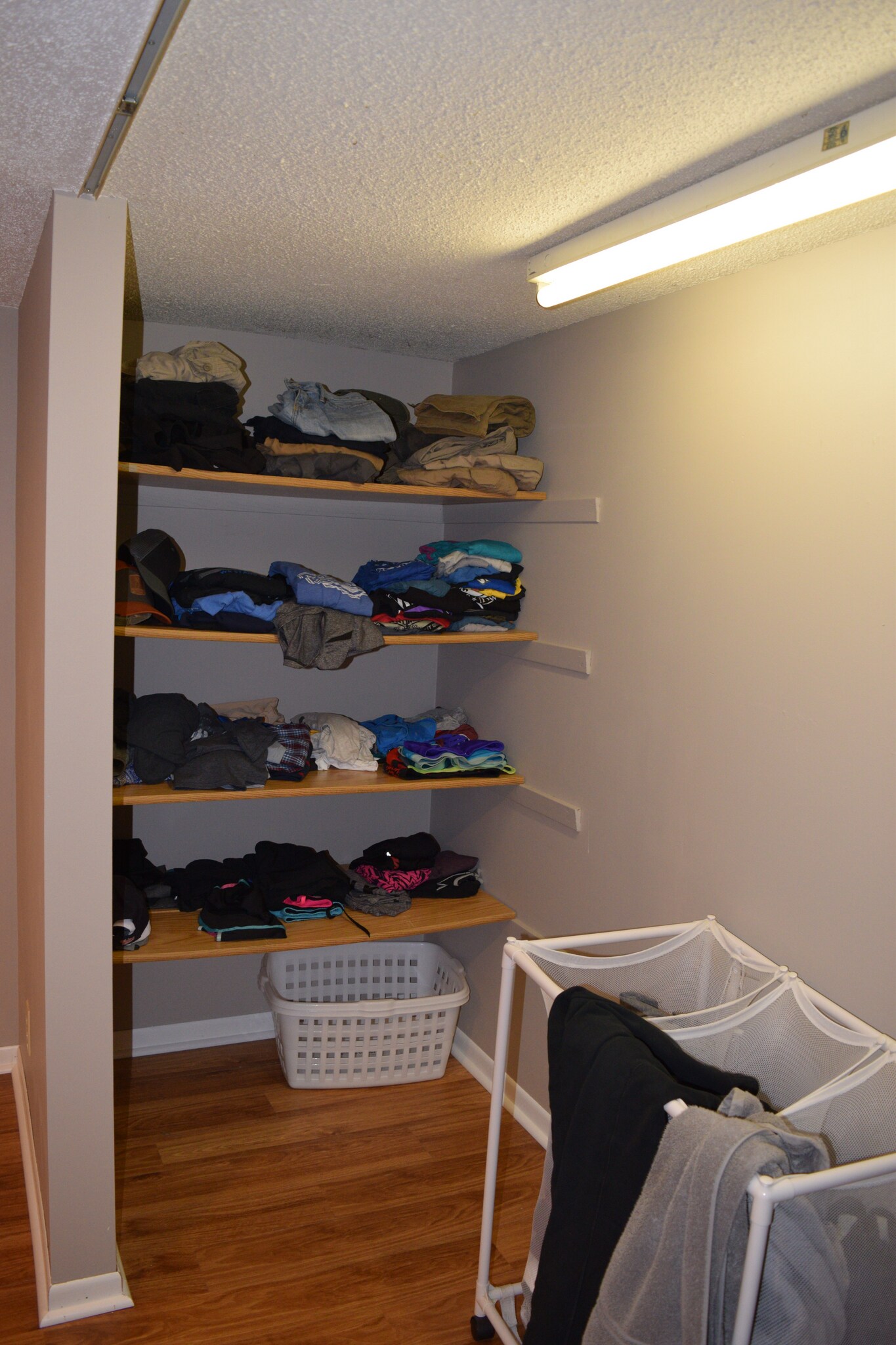 Building Photo - 1588 Case Ave