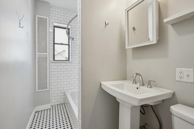 Building Photo - 277 Harrison Ave