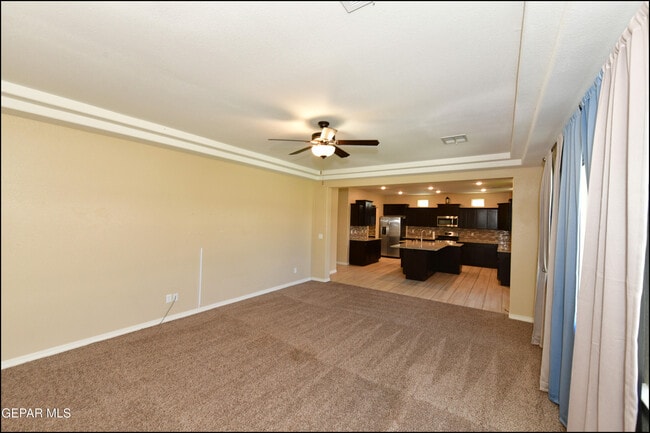 Building Photo - 14717 Tierra Escape Ave