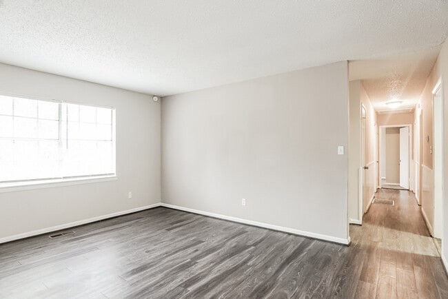 Building Photo - 9821 Westfield Ct