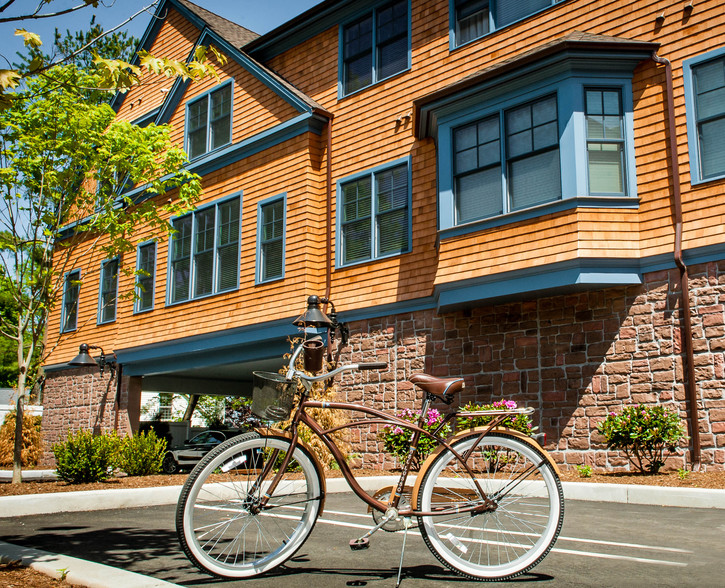 Metro View - Metro Star Apartments