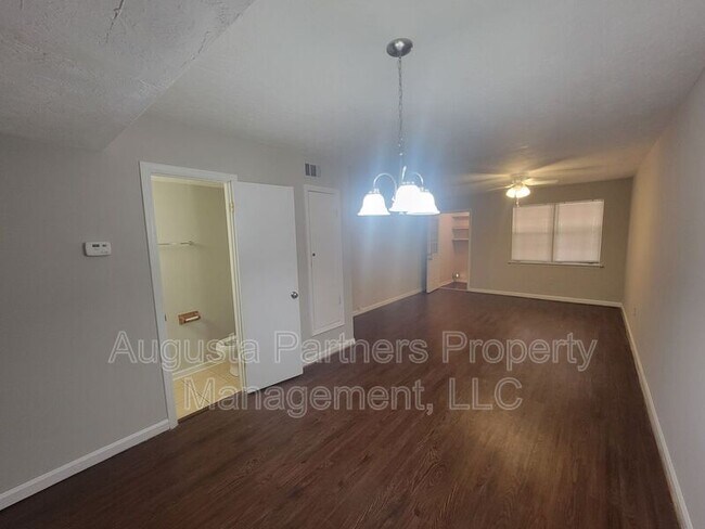 Building Photo - 779 Stevens Creek Rd