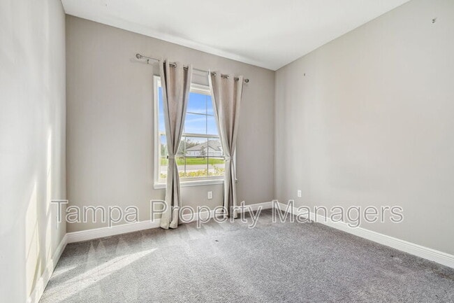 Building Photo - 10324 Crestview Heights Ave