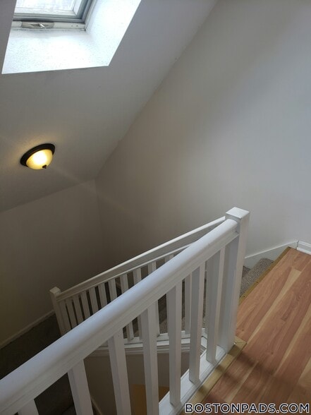 Building Photo - 11 Etna St