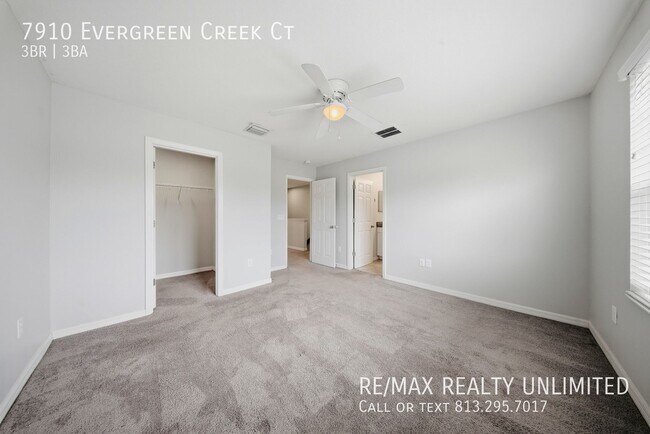 Building Photo - 7910 Evergreen Creek Ct