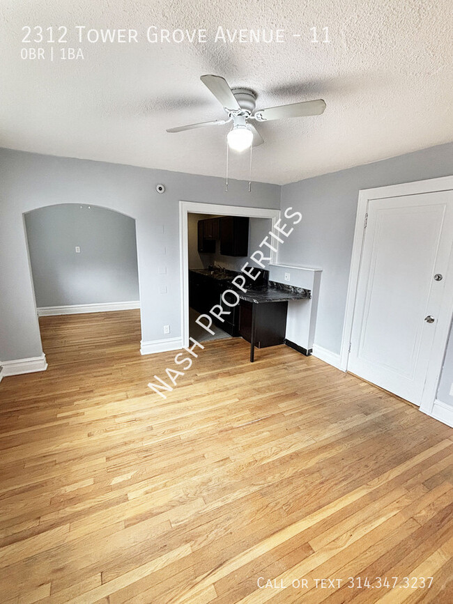 Building Photo - $835 - Studio / 1 Bath apartment in the Sh...