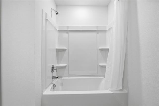 Building Photo - 2913 Tooley Dr