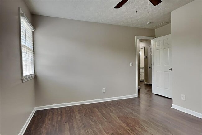 Building Photo - 3651 Mountain Cove Rd