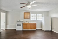 Building Photo - 1488 Devon Mill Way