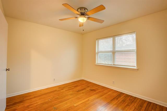 Building Photo - 405 Vine St