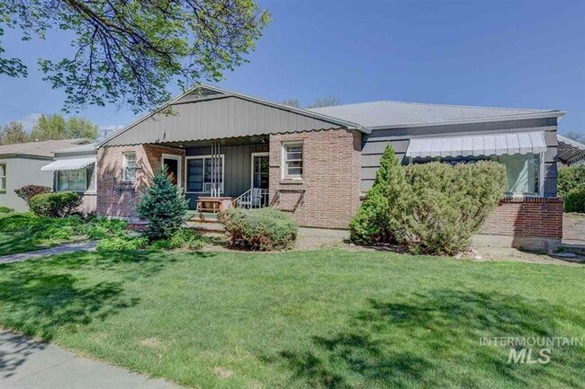 Primary Photo - 1210-1212 N 20th St