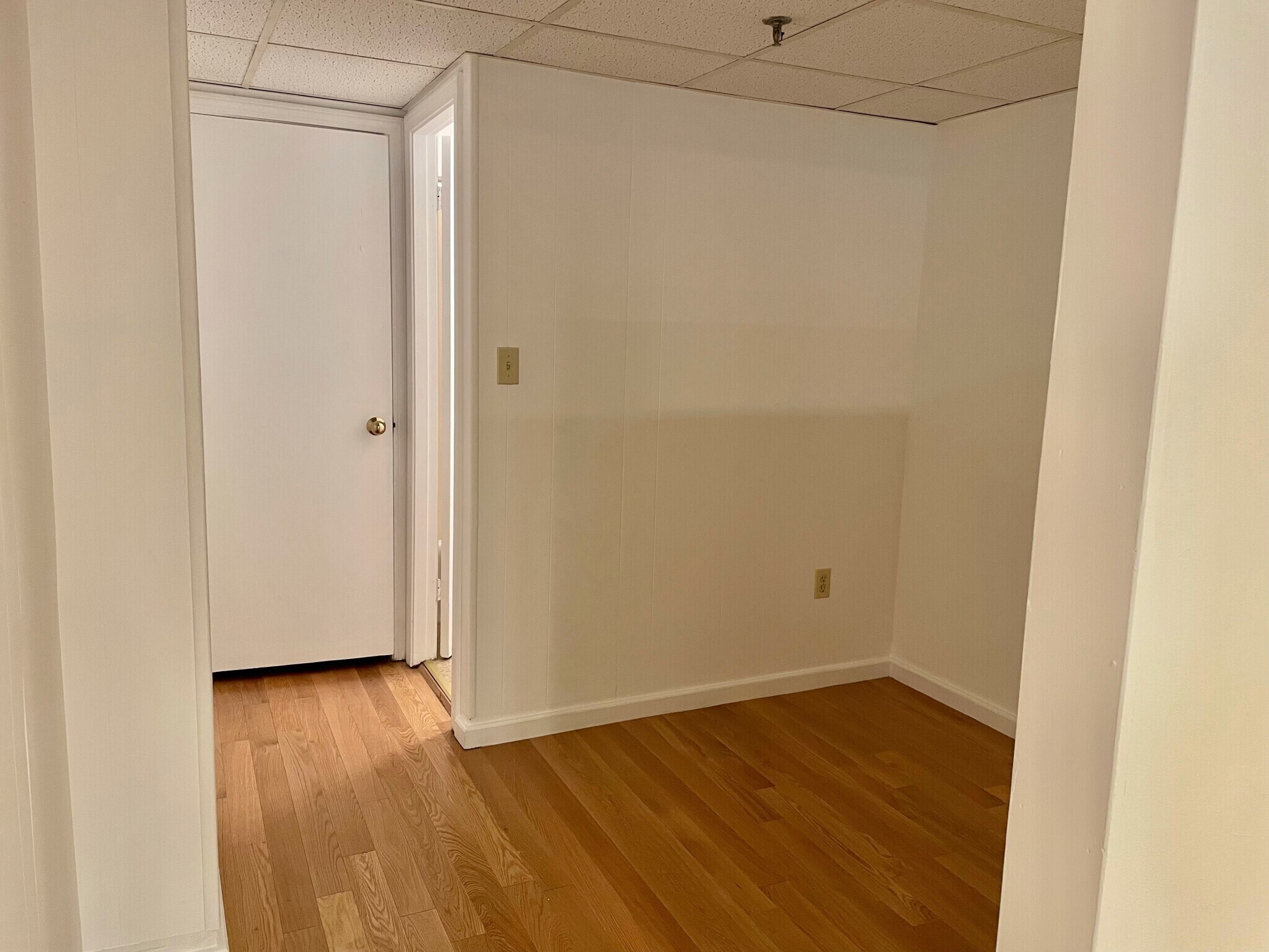 Building Photo - 1079 Beacon St