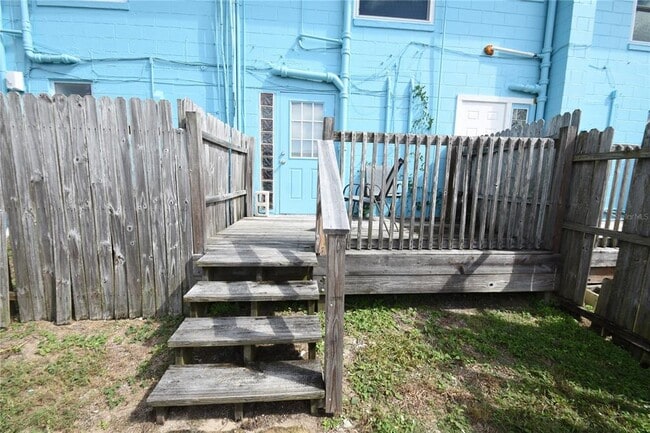 Building Photo - 509 N Central Ave