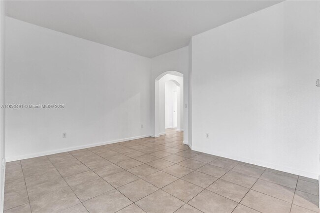 Building Photo - 28381 SW 128th Pl