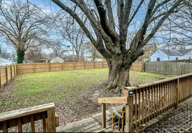 Large Fenced in Backyard - 1314 Margaret Ave